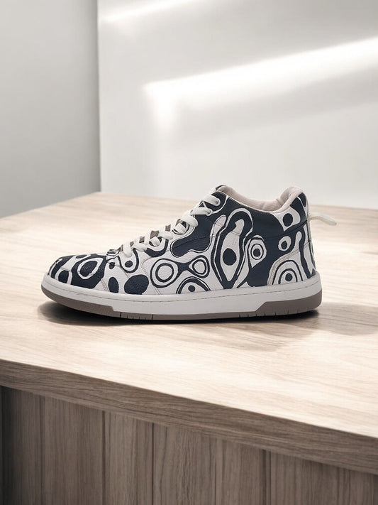 FLUID MOTION KICKS